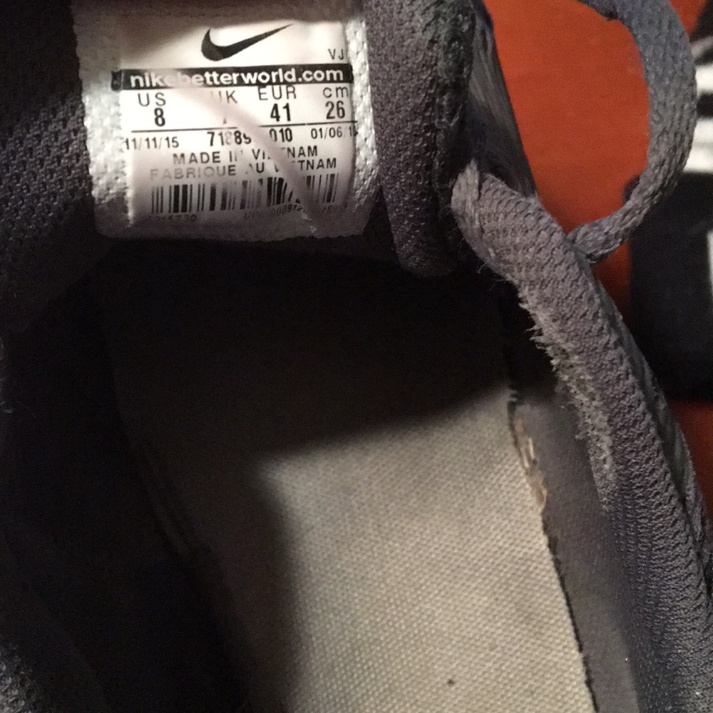 Nike airs - Picture 2 of 5